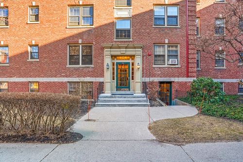 apt-2-56 Elm St, Worcester, MA, 01609-2542 | Card Image