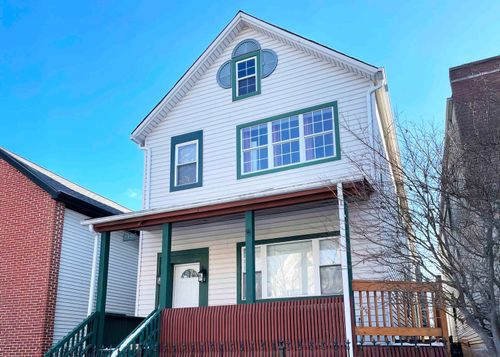 2f-2429 W Cortland St, Chicago, IL, 60647-5768 | Card Image