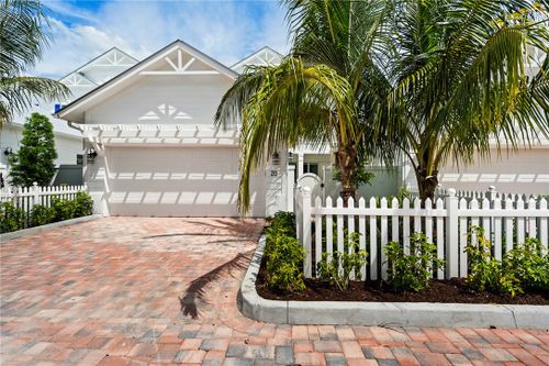 20 Strand Dr, Vero Beach, FL, 32963-4213 | Card Image