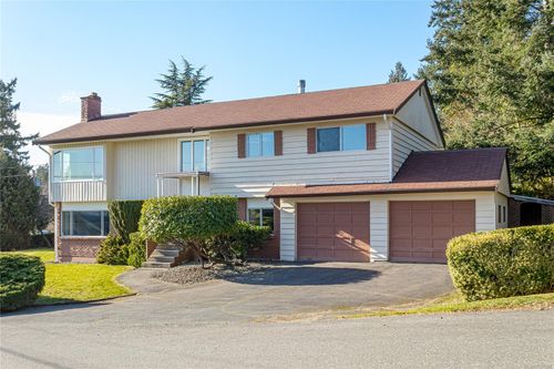 1611 Bowstring Close, Nanaimo, BC, V9T1H5 | Card Image