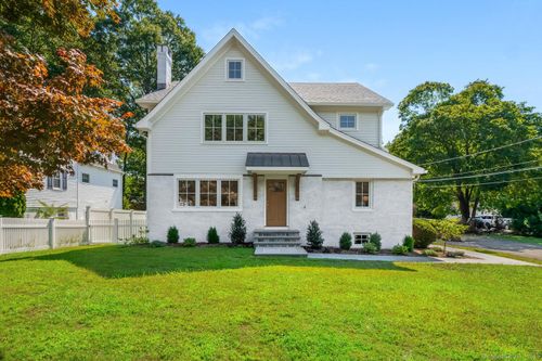 19 Anthony Ln, Darien, CT, 06820-5002 | Card Image