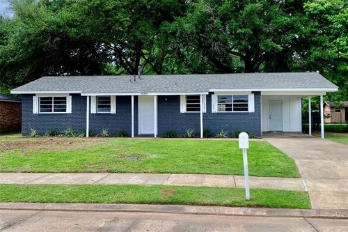 6004 Noel St, Alexandria, LA, 71302-2423 | Card Image