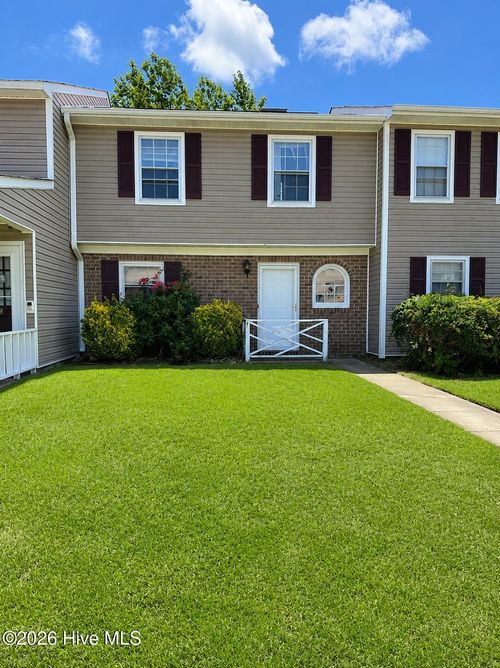 116 Palace Cir, Jacksonville, NC, 28546-7245 | Card Image