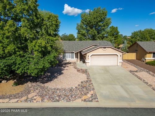 7300 N Summit View Dr, Prescott Valley, AZ, 86315-3012 | Card Image