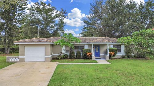 4951 56th Way N, Kenneth City, FL, 33709-3753 | Card Image