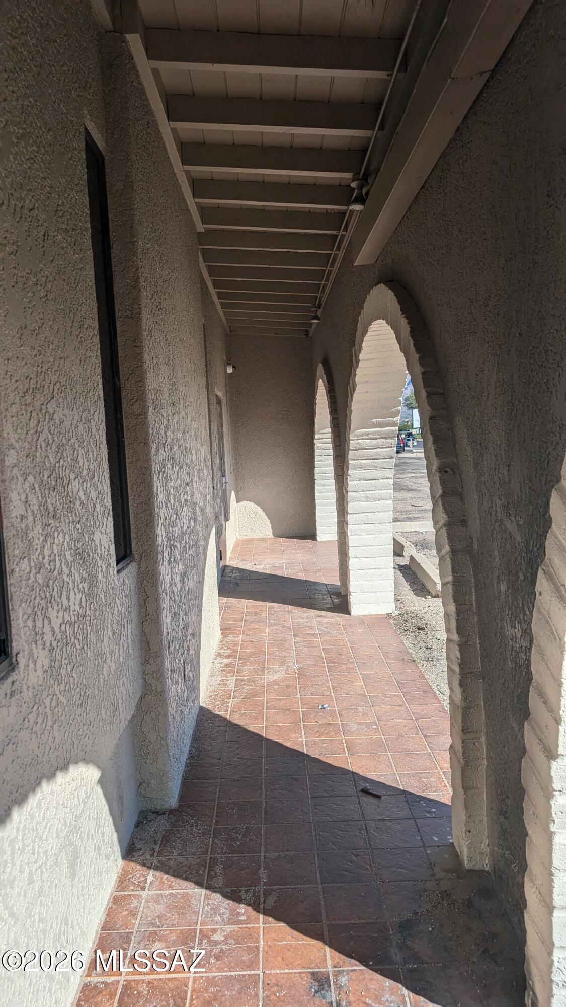 Commercial Lease in Tucson 4