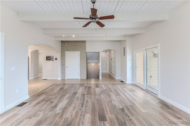 3073 Gulf Winds Cir, House other with 3 bedrooms, 5 bathrooms and 3 parking in Hernando Beach FL | Image 11