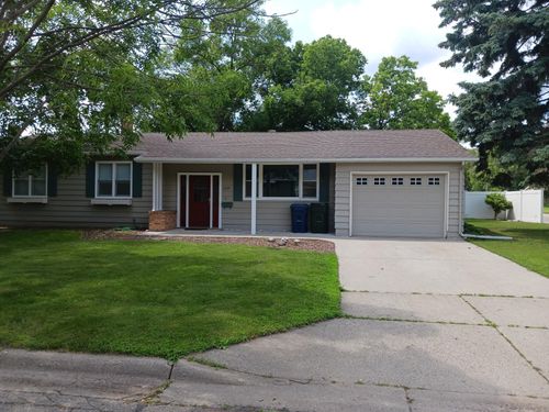 1235 Mitchell Place, Fergus Falls, MN, 56537 | Card Image