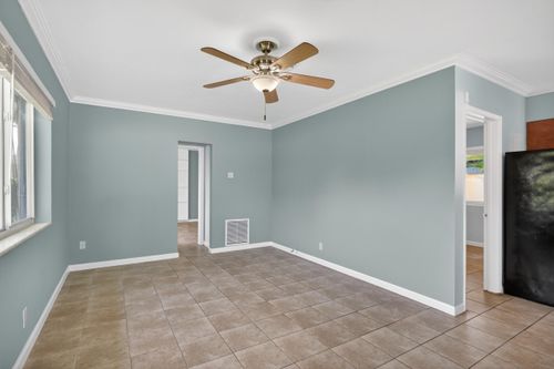 1519 Ne 8th Ave, Fort Lauderdale, FL, 33304-4839 | Card Image