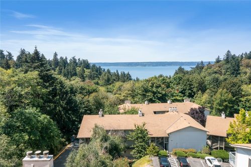 733-13235 12th Ave Sw, Burien, WA, 98146-3119 | Card Image