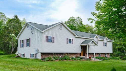 5 Malagash Rd, Reading, VT, 05062 | Card Image