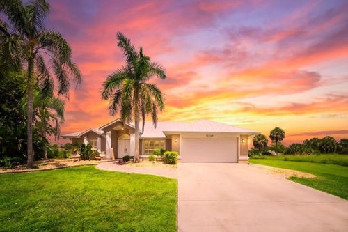 13564 Wainwright Dr, PORT CHARLOTTE, FL, 33953-3301 | Card Image