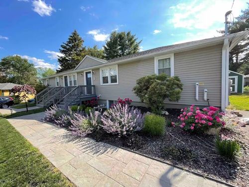 1-27 Neillian Way, Bedford, MA, 01730 | Card Image