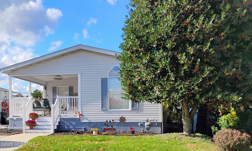 26 Pine Ridge Blvd, Whiting, NJ, 08759-3528 | Card Image