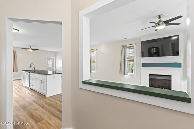 712 Ashley Meadow Ln, House other with 3 bedrooms, 2 bathrooms and 2 parking in Jacksonville NC | Image 4