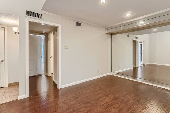 APT-269 - 16301 Ledgemont Ln, Condo with 1 bedrooms, 1 bathrooms and null parking in Addison TX | Image 11