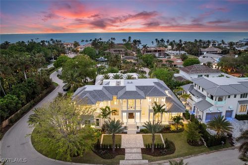 12 Sabre Ln, NAPLES, FL, 34102-7937 | Card Image