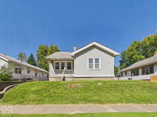 240 W 37th St, Anderson, IN, 46013-4205 | Card Image