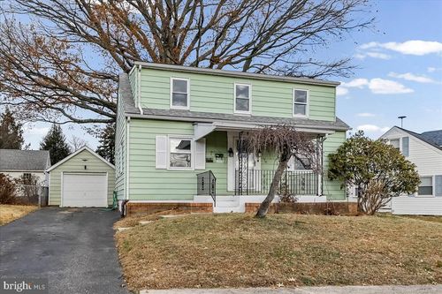 1910 Dutton Mill Rd, ASTON, PA, 19014-2834 | Card Image