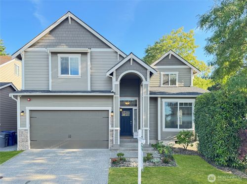 4339 S 160th St, Tukwila, WA, 98188-2795 | Card Image