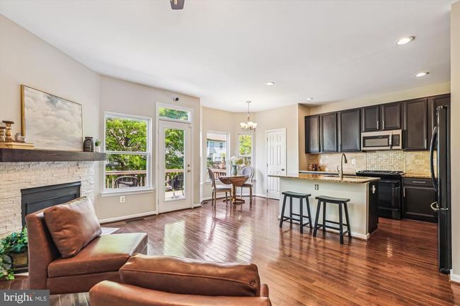 6510 Tassia Dr, Townhouse with 3 bedrooms, 4 bathrooms and null parking in ALEXANDRIA VA | Image 6