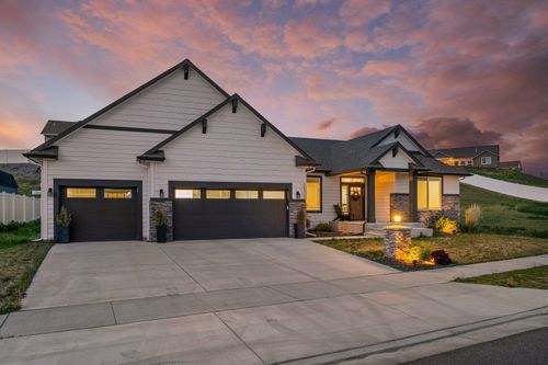 19715 E 11th Ave, Spokane Valley, WA, 99016-5445 | Card Image