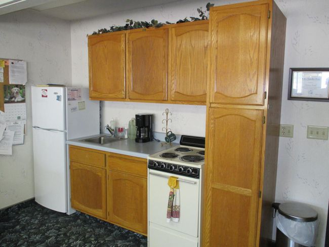 Greenleaf Community Room Kitchen.JPG | Image 11