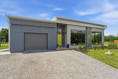 817 Doan'S Ridge Rd, Welland, ON, L3B5N7 | Card Image