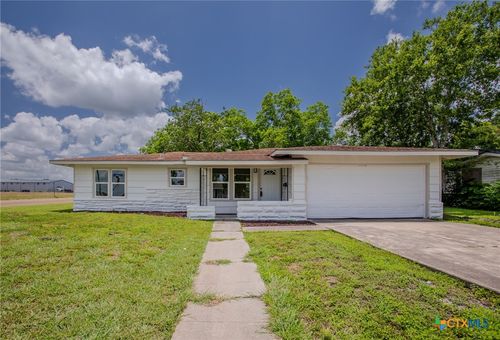 3607 Avondale St, Victoria, TX, 77901-1773 | Card Image