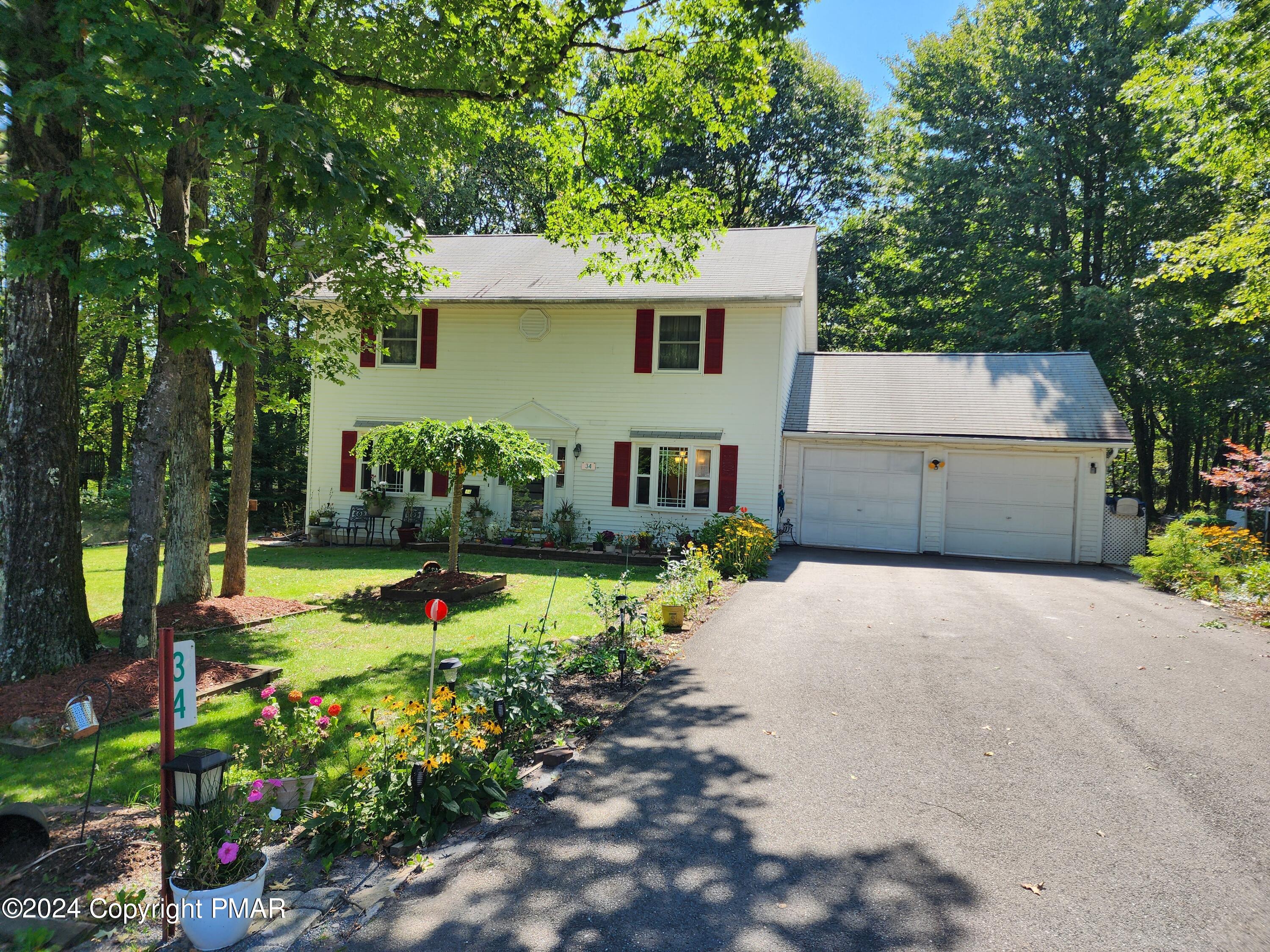 Heath Ln, Mount Pocono, PA 18344