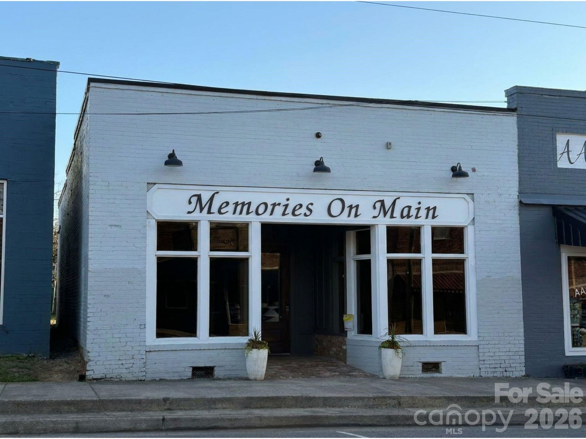 Commercial Sale in Maiden