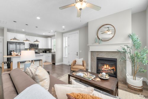 286 E Sandy Sage Way, Sandy, UT, 84070-1344 | Card Image