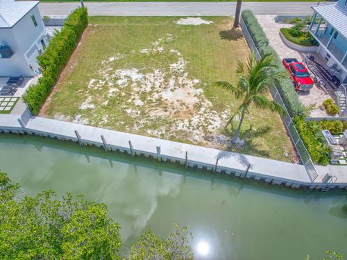 200 15th Cir, Key Colony Beach, FL, 33051 | Card Image