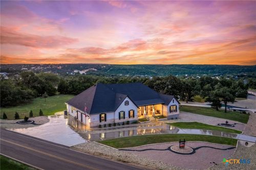 1207 Game Trl, New Braunfels, TX, 78132-3435 | Card Image