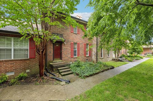 377 Huntington Ridge Dr, Nashville, TN, 37211-5987 | Card Image