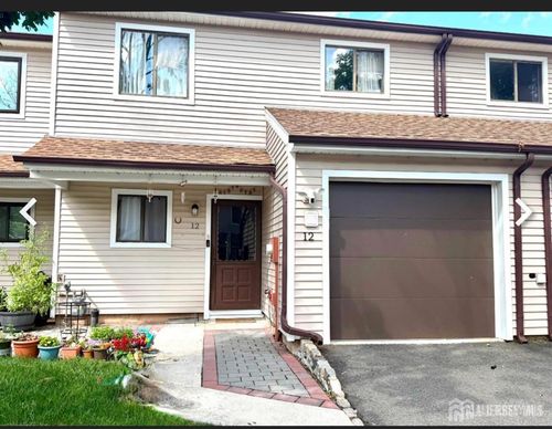 12 Palm Ct, Edison, NJ, 08820-4309 | Card Image