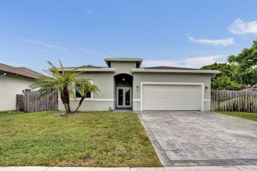 434 Nw 21st Ave, Pompano Beach, FL, 33069-2742 | Card Image
