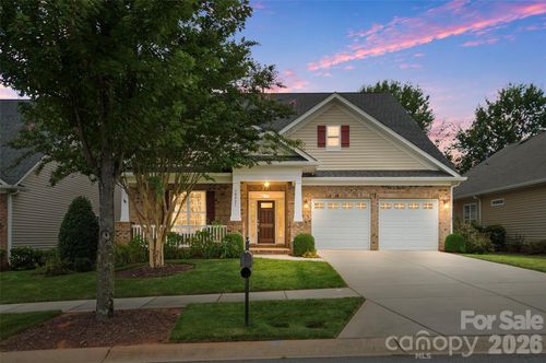 18421 Neville Ave, Cornelius, NC, 28031-8299 | Card Image