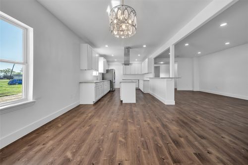 1128 Newton Rd, Ferris, TX, 75125-9452 | Card Image
