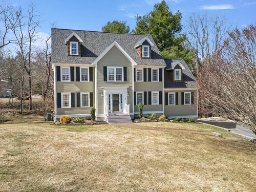 4 Davis Ln, Georgetown, MA, 01833-1336 | Card Image