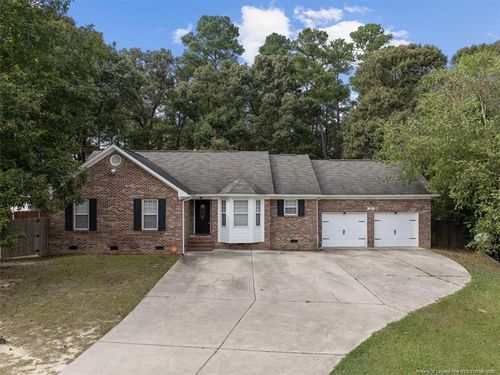 325 Barefoot Rd, Fayetteville, NC, 28306-8220 | Card Image