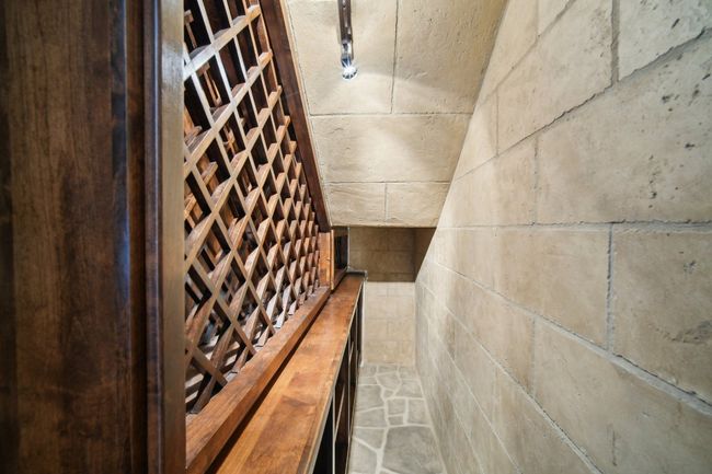 View of room details | Image 28