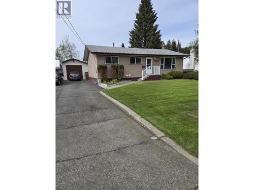 4244 Craig Dr, Prince George, BC, V2K1E5 | Card Image