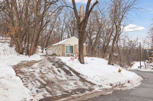 230 Stanley Ave, South Saint Paul, MN, 55075-1036 | Card Image