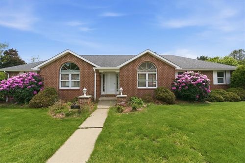27 Miller Dr, Blairsville, PA, 15717-1558 | Card Image