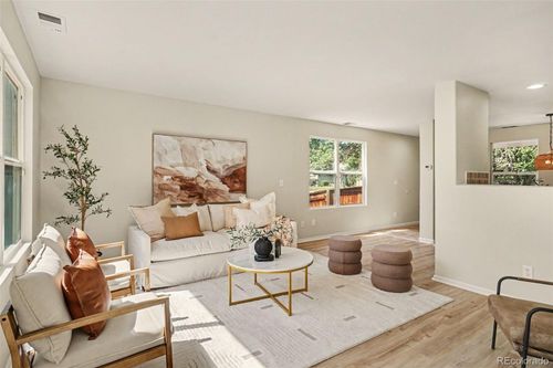 864 Mockingbird Ln, Brighton, CO, 80601-7353 | Card Image