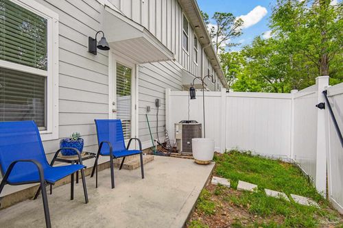8928 Brigade Trl, Pensacola, FL, 32534-5375 | Card Image