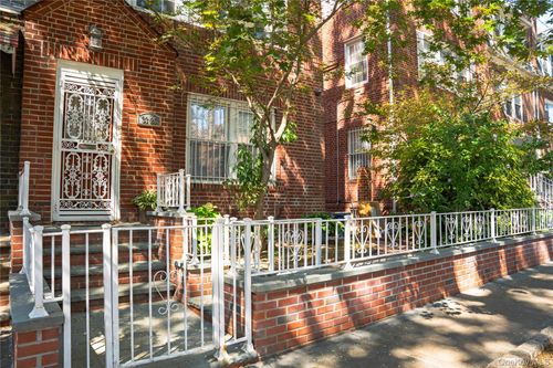 3326 83rd St, Jackson Heights, NY, 11372-1456 | Card Image