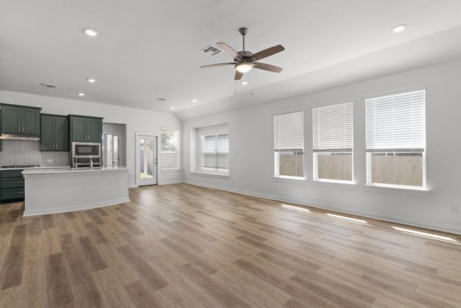 Living and dining rooms | Image 5