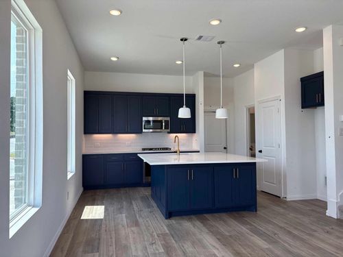 1102 Bexar Ln, Plano, TX, 75075-1041 | Card Image
